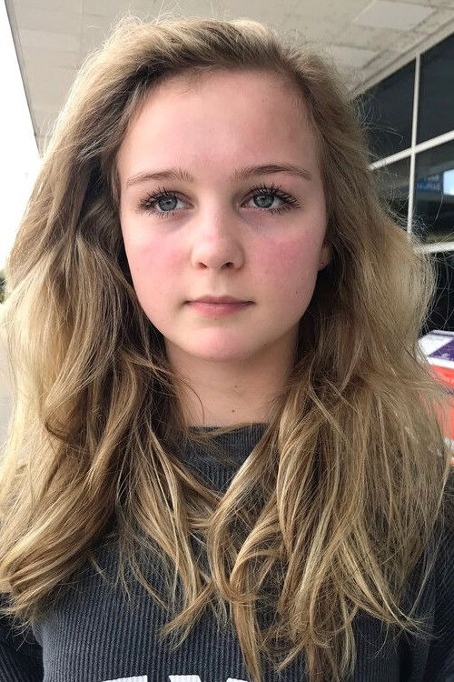 Larissa Ware backdrop