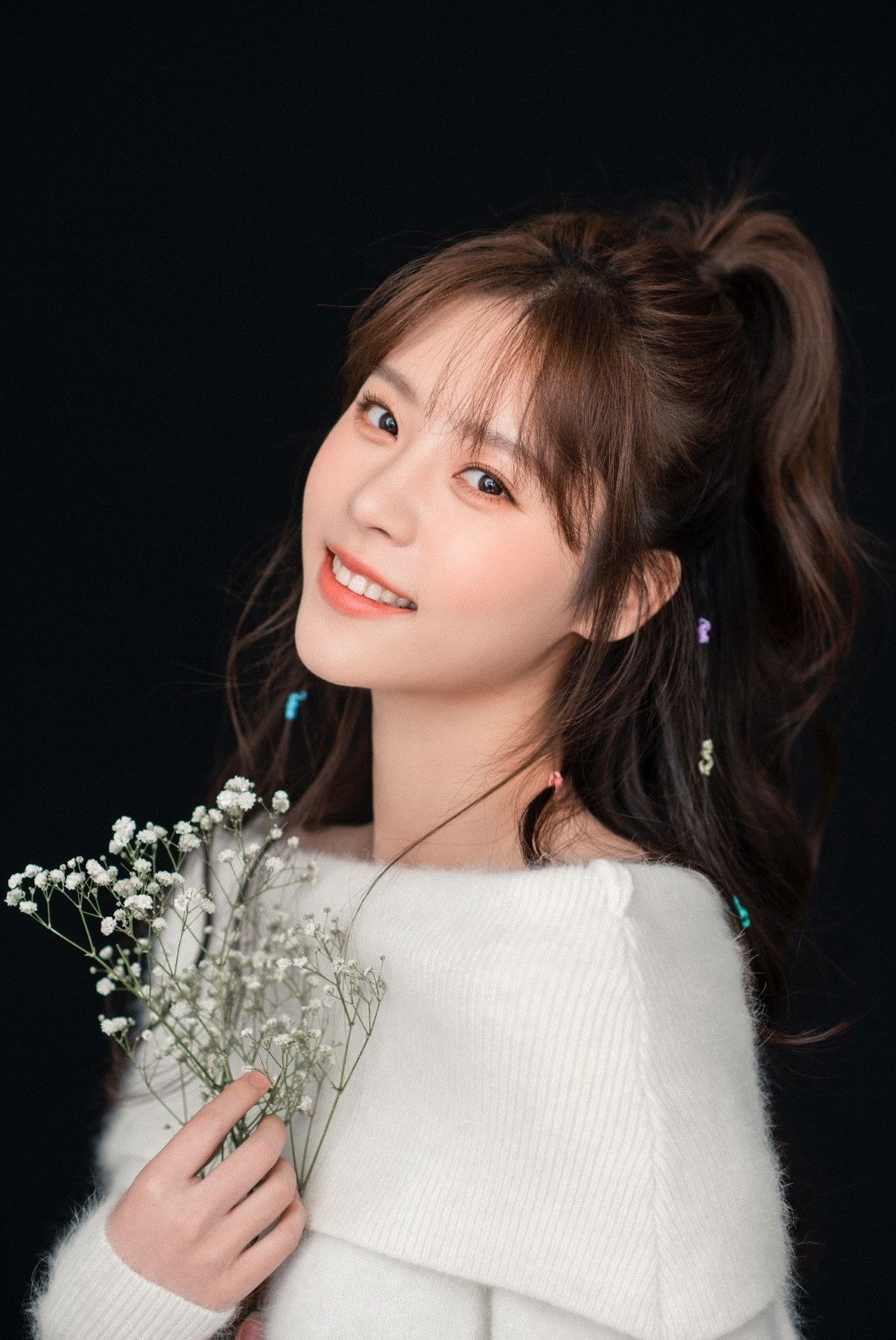 Jiang Yiduo backdrop