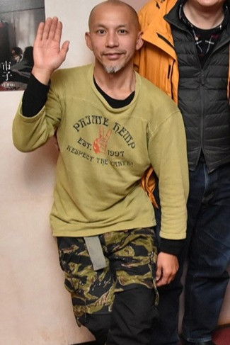 谷口洋行 backdrop