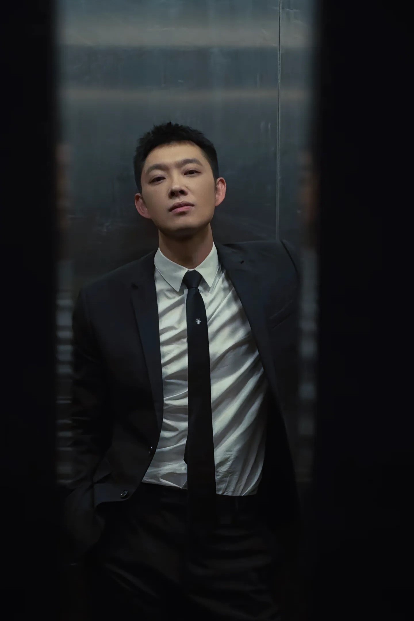 Dong Baoshi backdrop