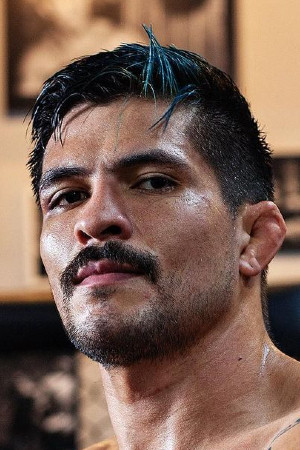 Felipe Douglas backdrop