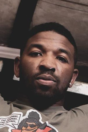 Jerrell Hodge backdrop