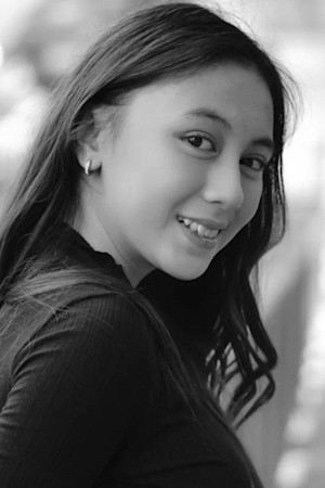 Jezline C Da Costa backdrop