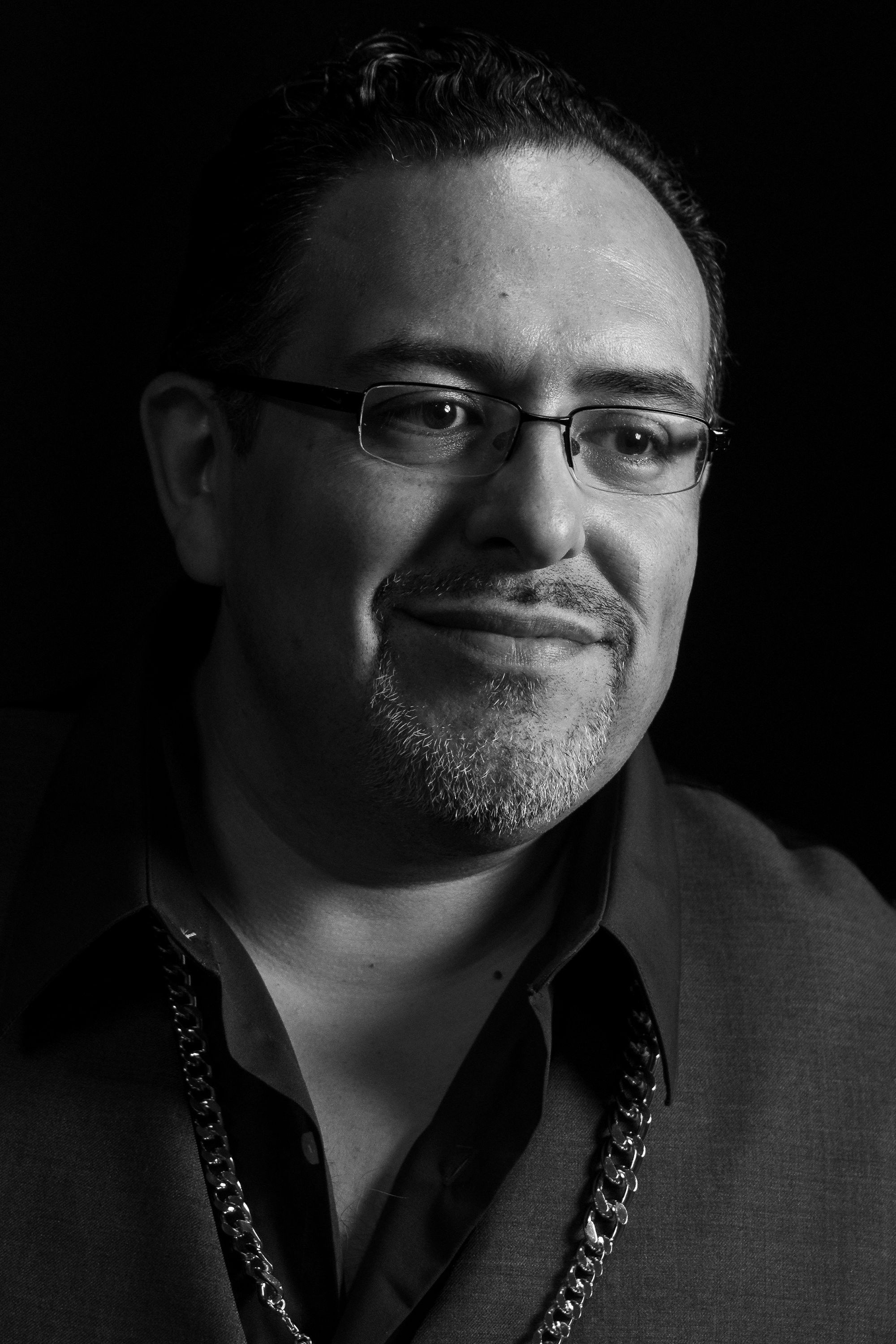 Edward Soto backdrop