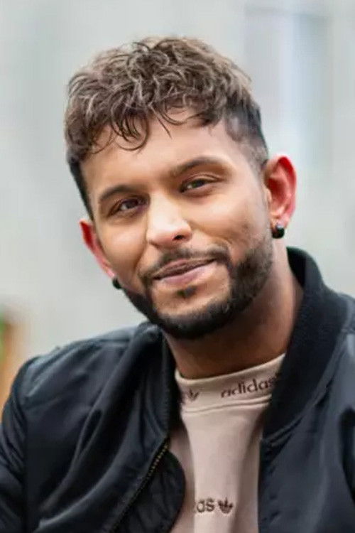 Mayoo Indiran backdrop