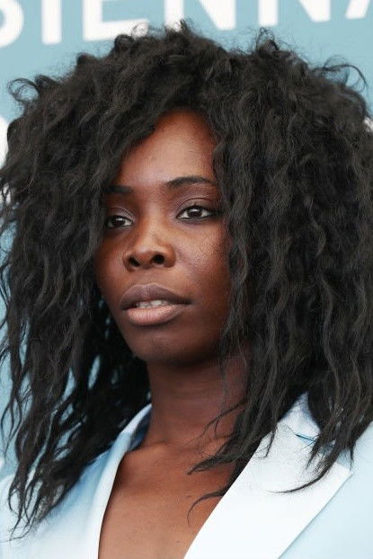 Lola Bello Durojaiye backdrop