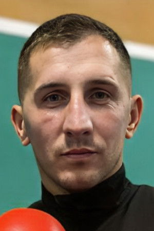 Thomas Masson backdrop