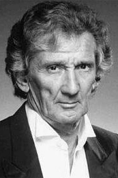 Daniel Cauchy backdrop