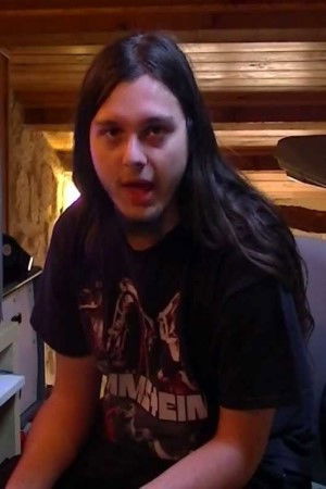 Julien Brehelin backdrop