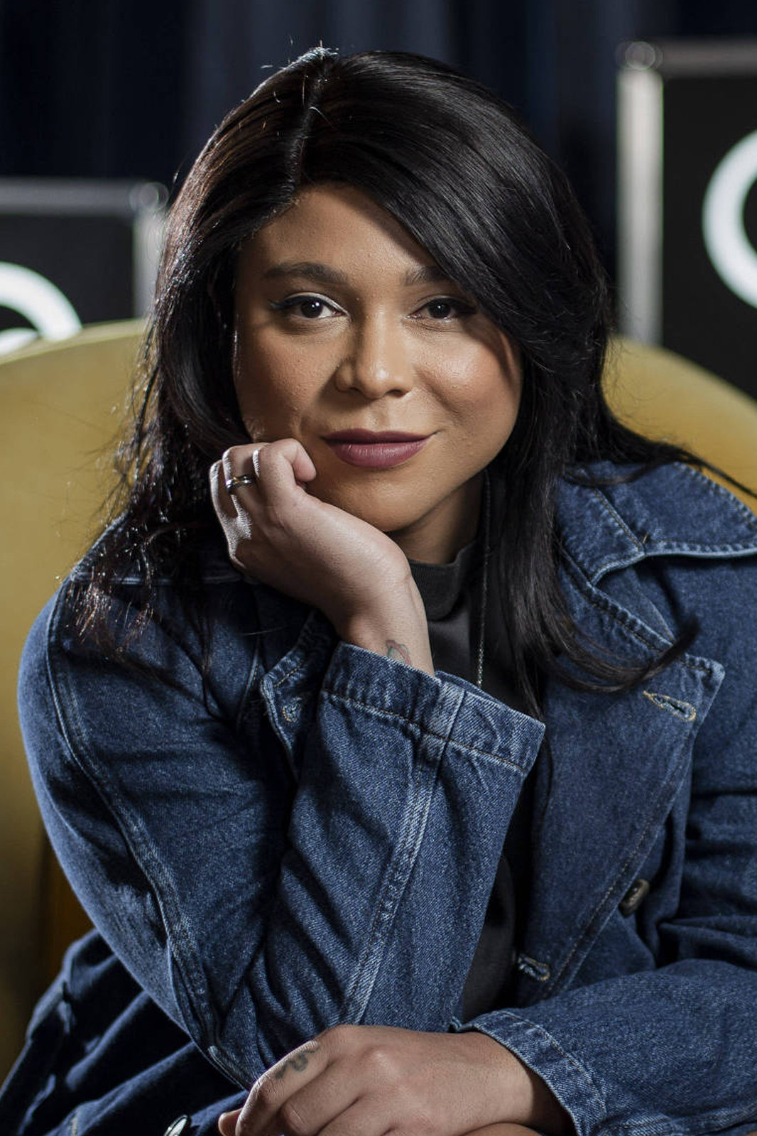 Bruno Matos backdrop