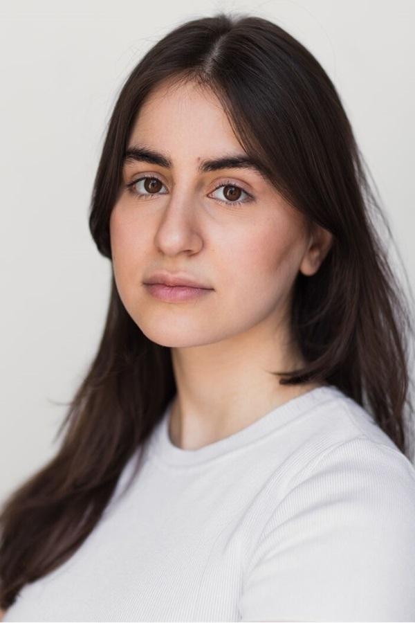 Bahar Balci backdrop