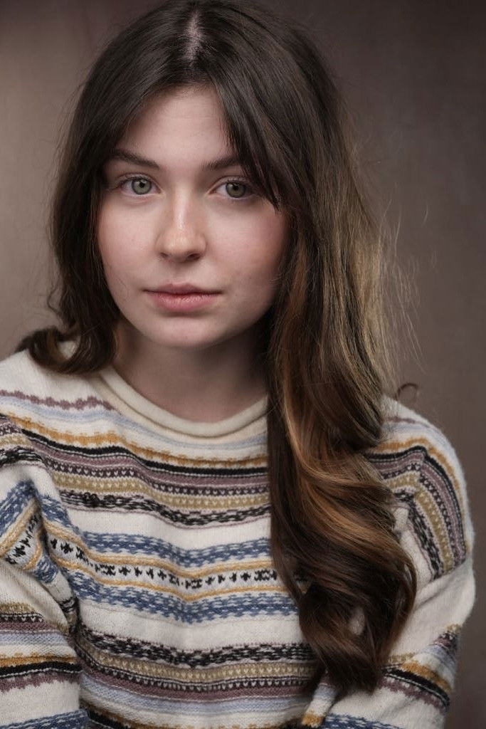 Amelie Williams backdrop