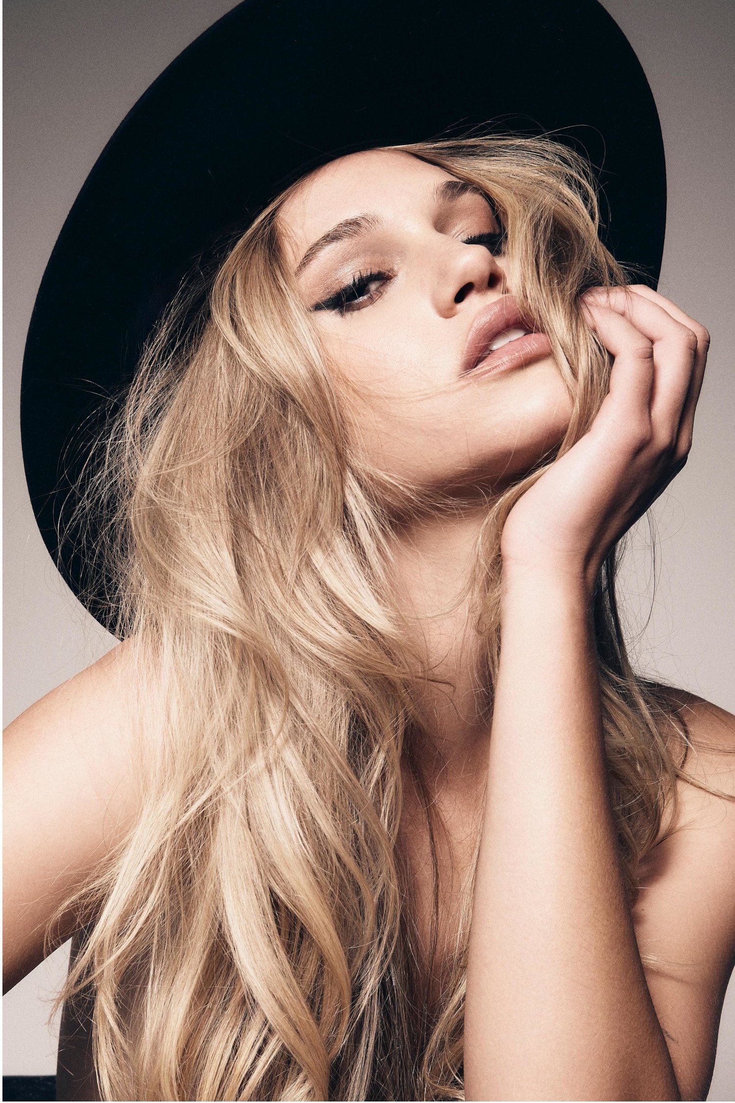 Meredith Mickelson backdrop