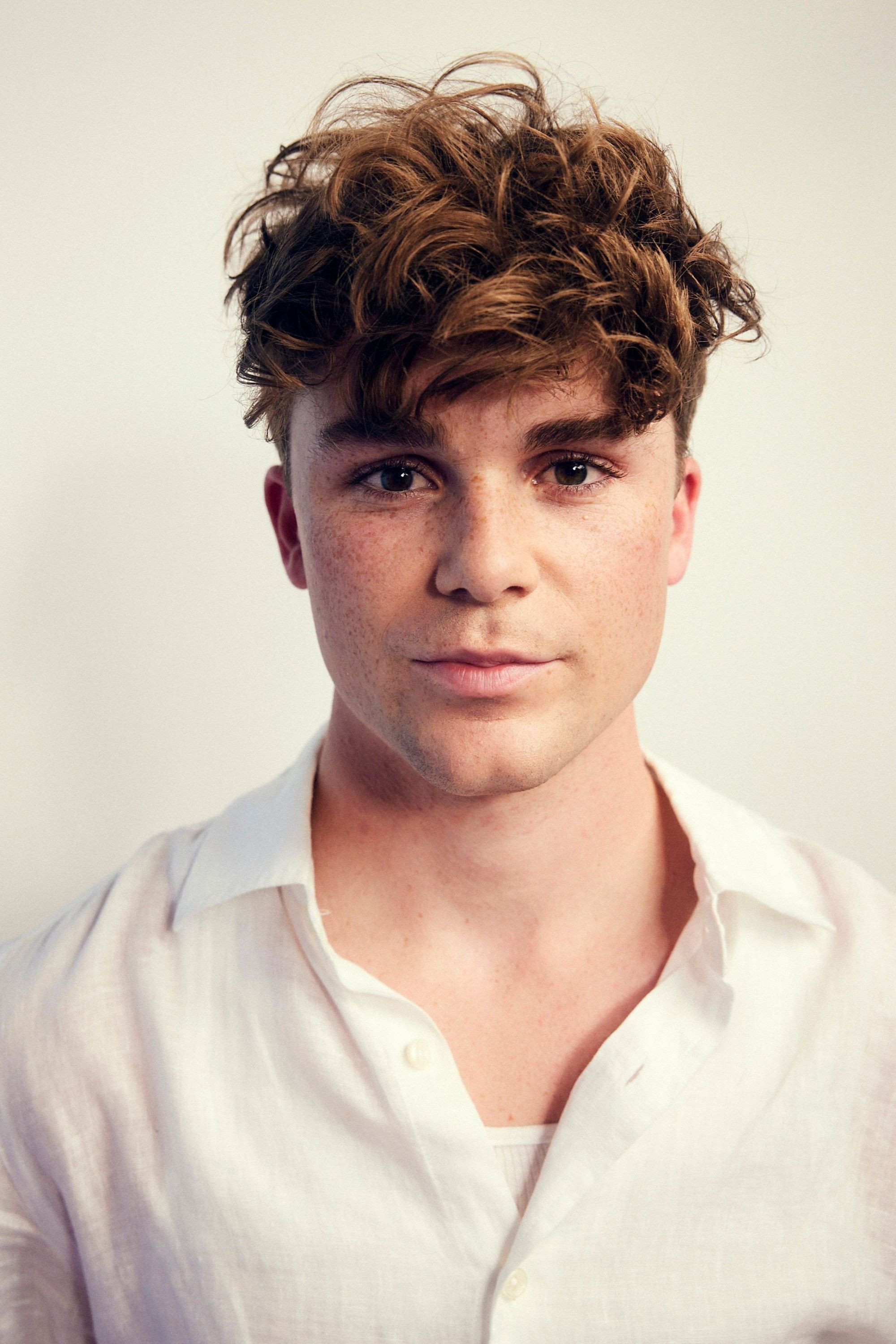 Peder Lindell backdrop