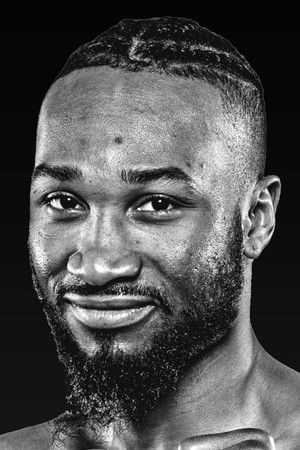 Ve Shawn Owens backdrop