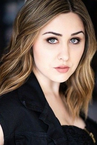 Chrissy Marie backdrop