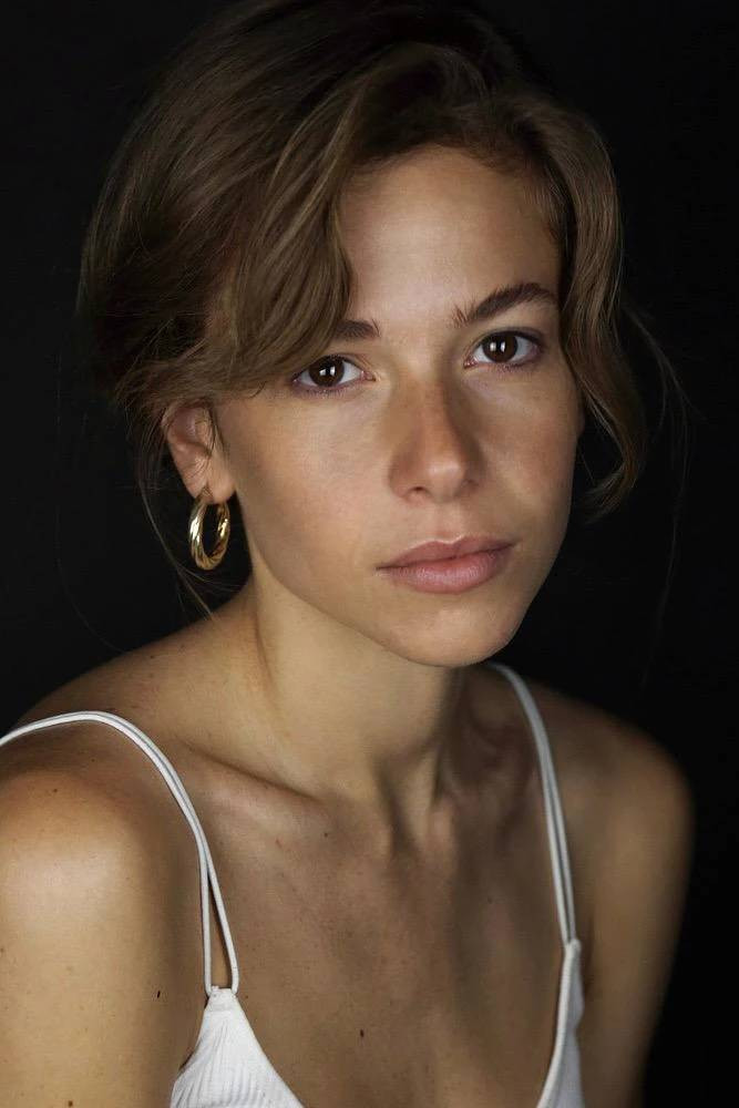 Ilaria Loriga backdrop