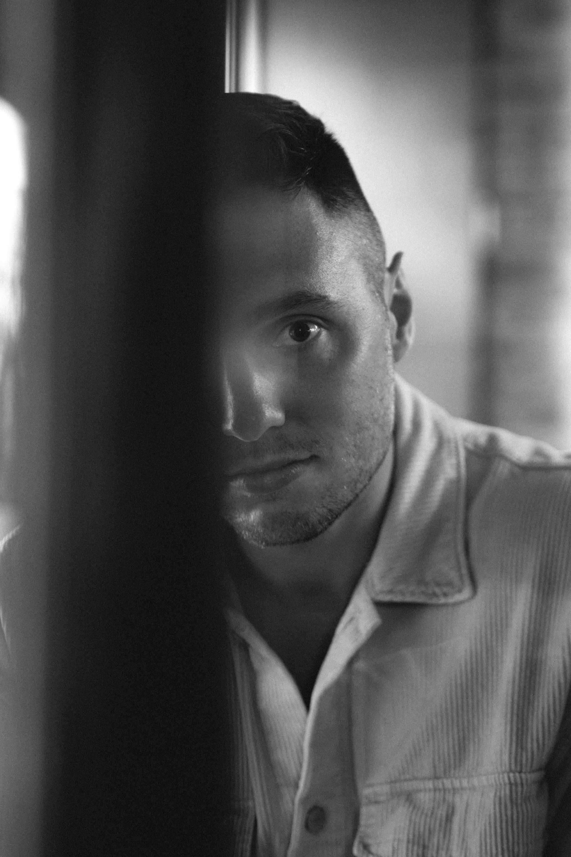 Manny Gumina backdrop