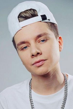 German Chernykh backdrop