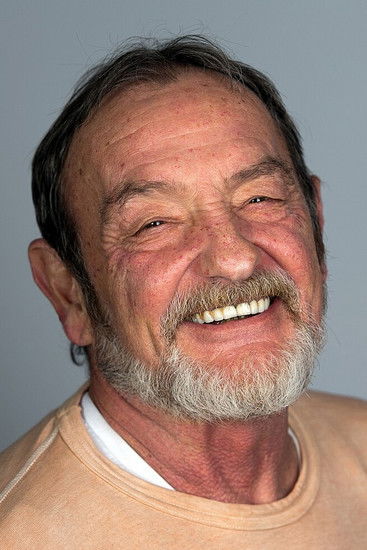 Jiří Fretti Pfeifer backdrop