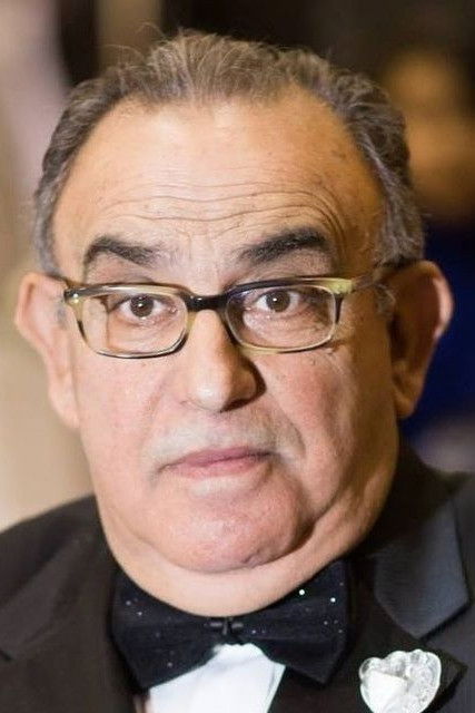 Atef Beshay backdrop