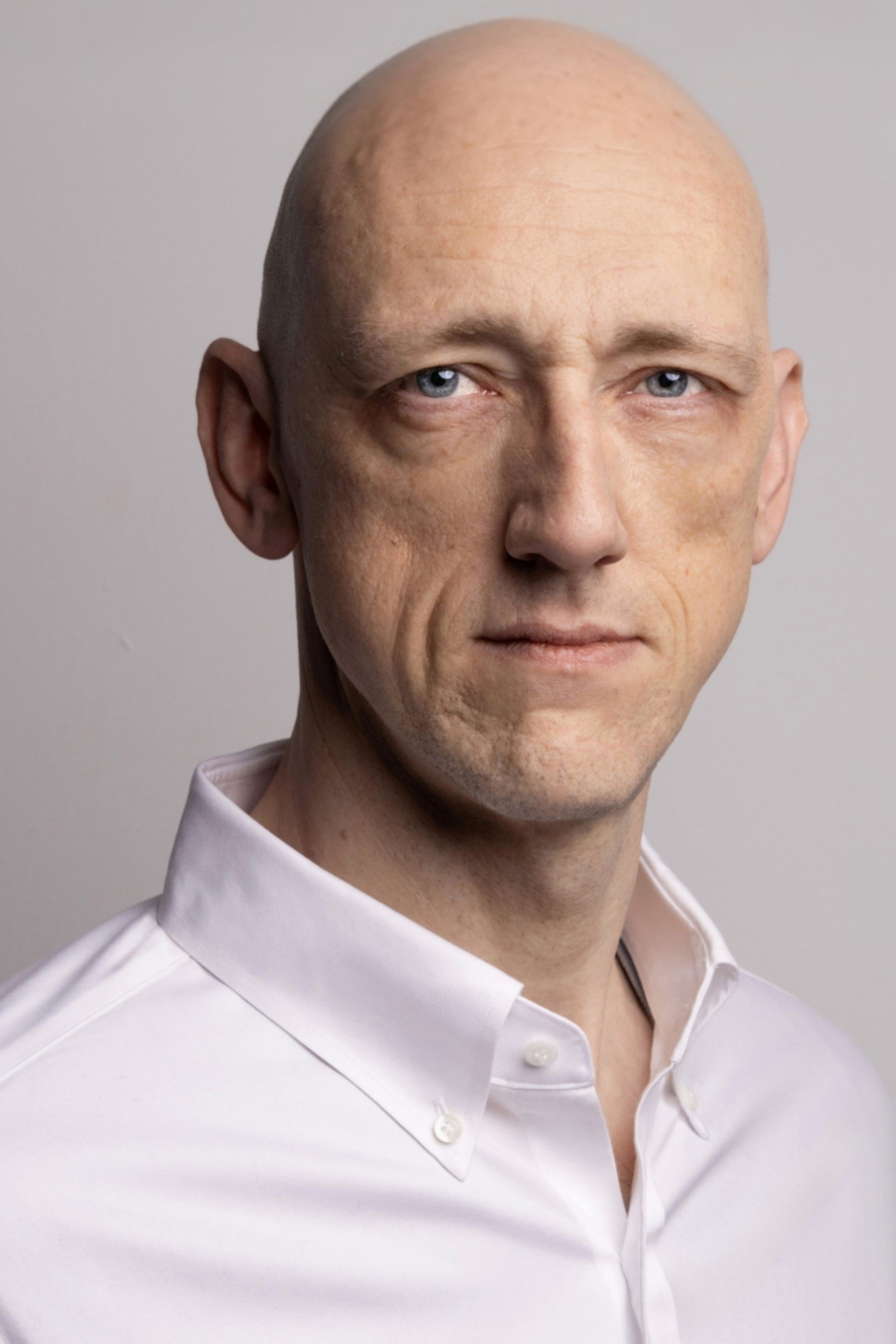 AJ Donnelly backdrop