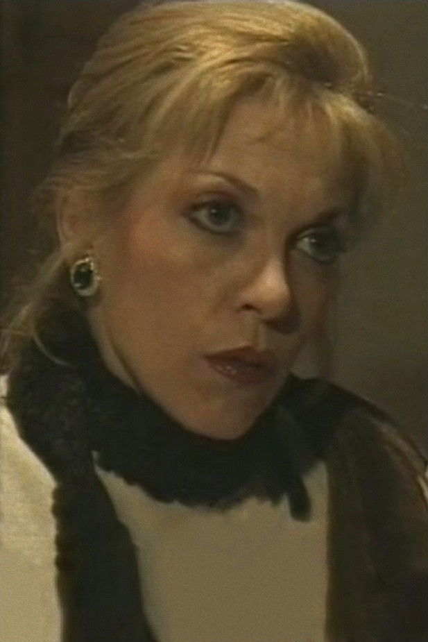 Silvia Cárdenas backdrop