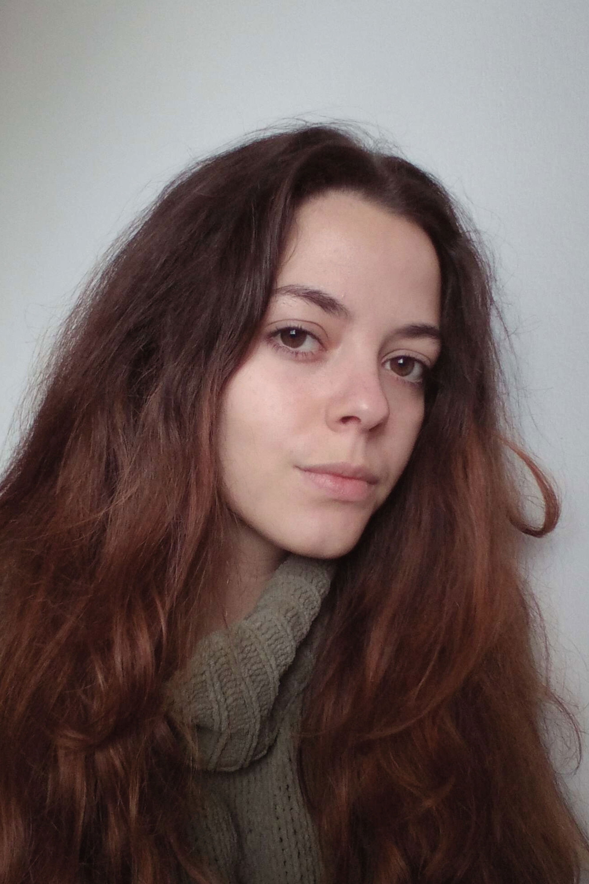 Beatriz R. Almeida backdrop