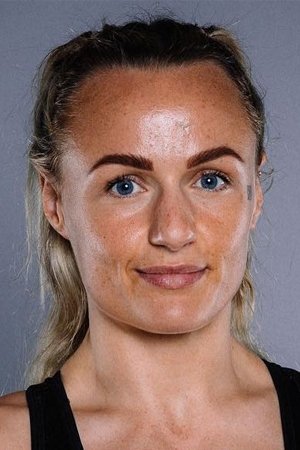 Raven Chapman backdrop