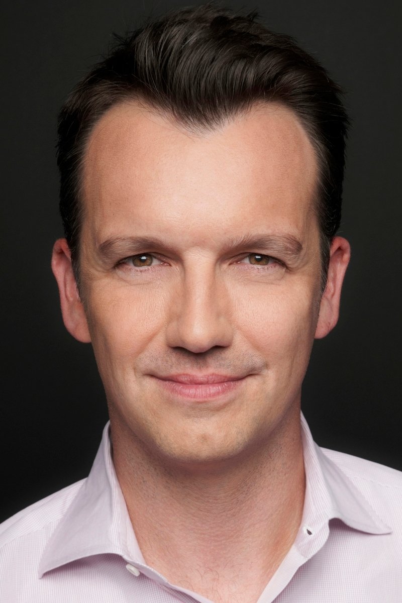 Sean Bailey backdrop