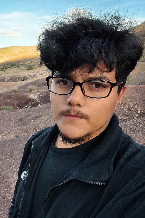 Javier H. Hernandez backdrop