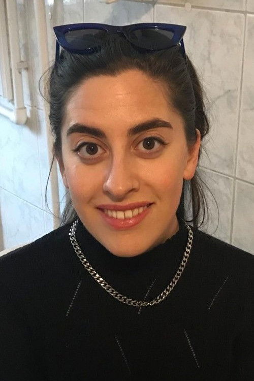 Safiye Rose Senturk backdrop