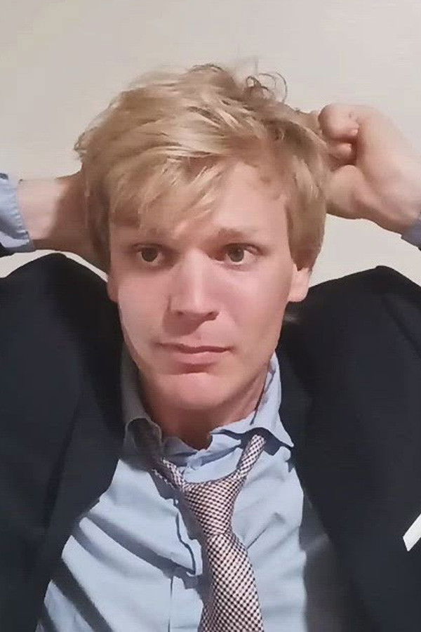 William Bennett backdrop