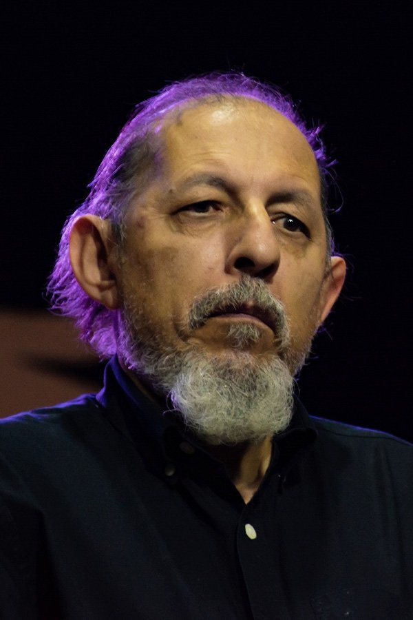 Walter Solon backdrop