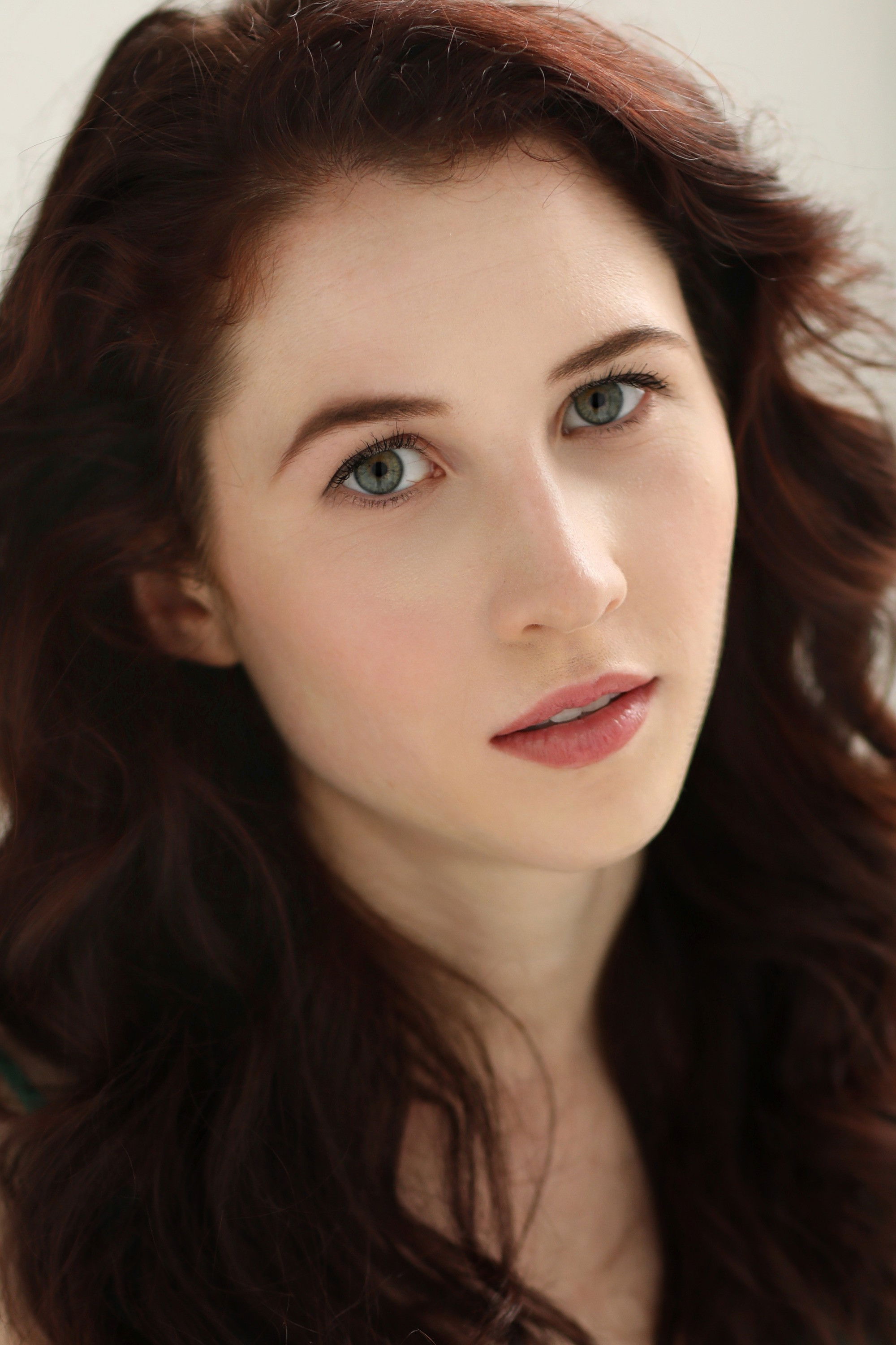 Doireann Mac Mahon backdrop