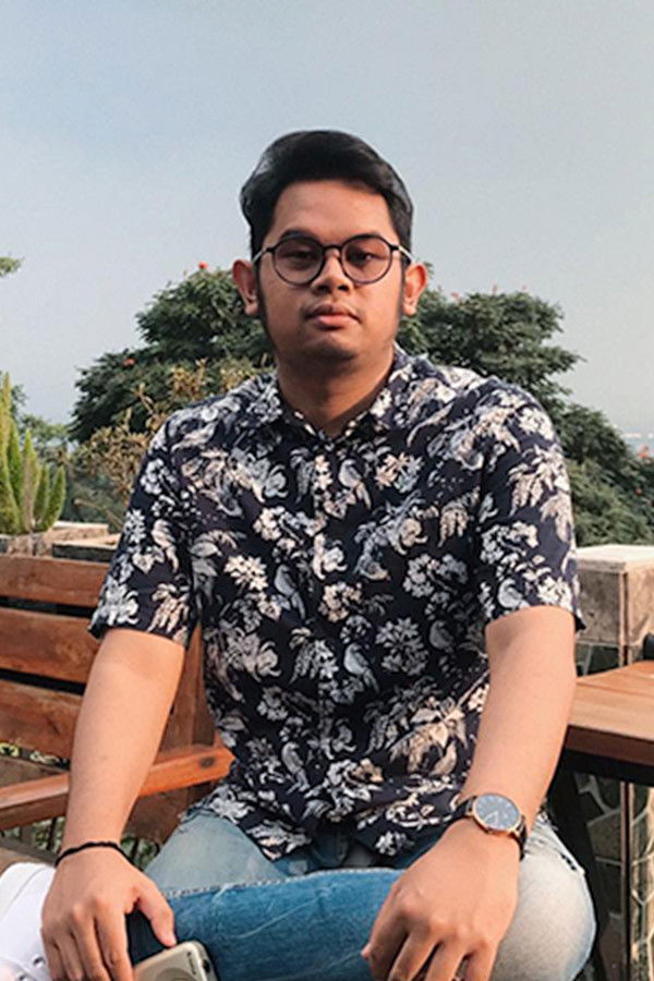 Pierre Lavender backdrop