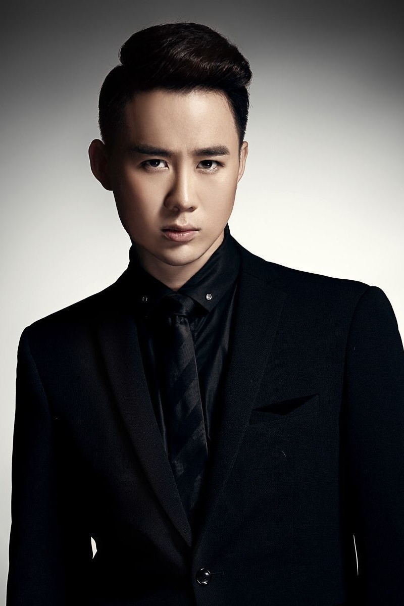 Kong Que Ge Ge backdrop