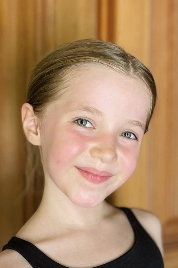 Bade Arazlı backdrop