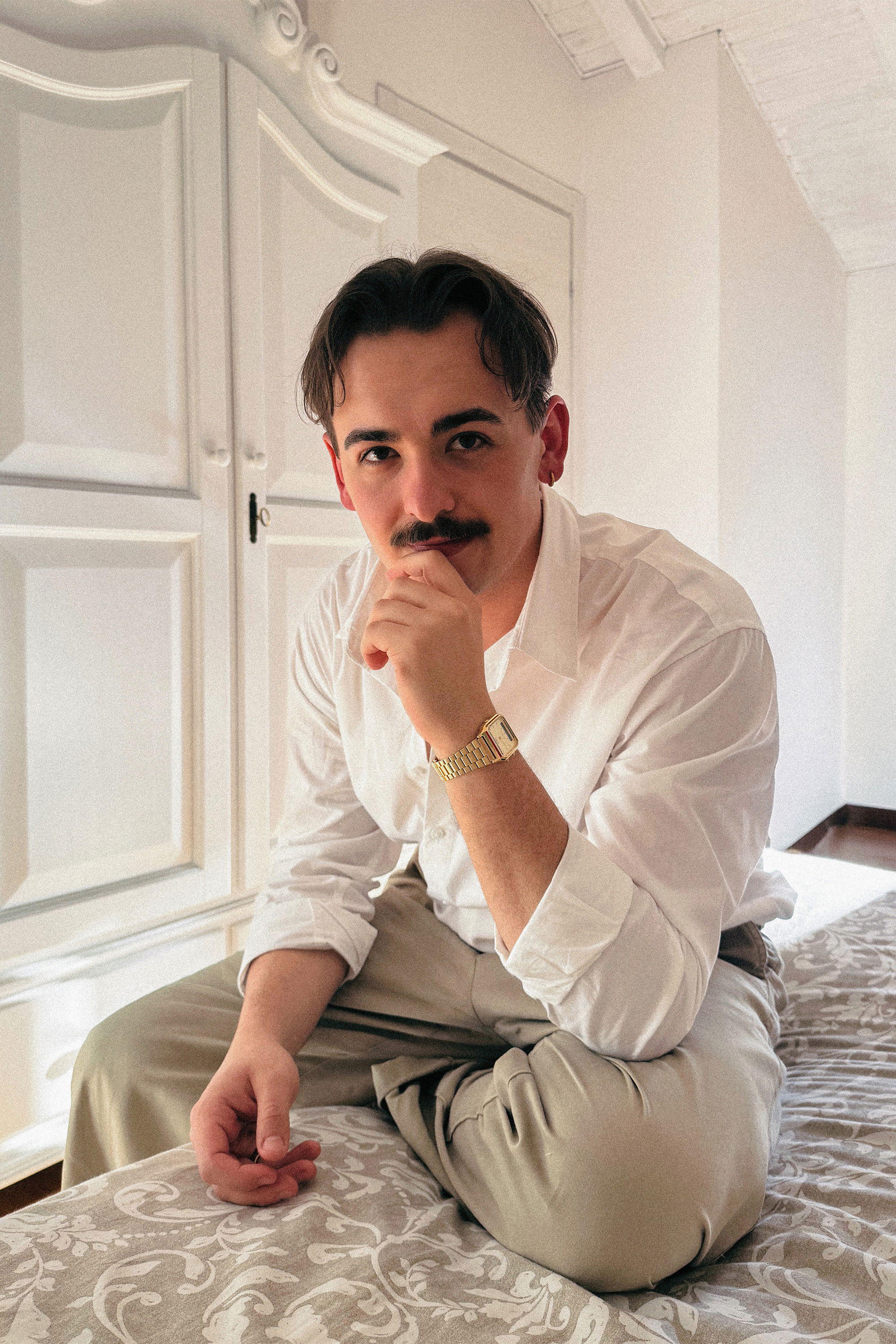 Michał Guzior backdrop