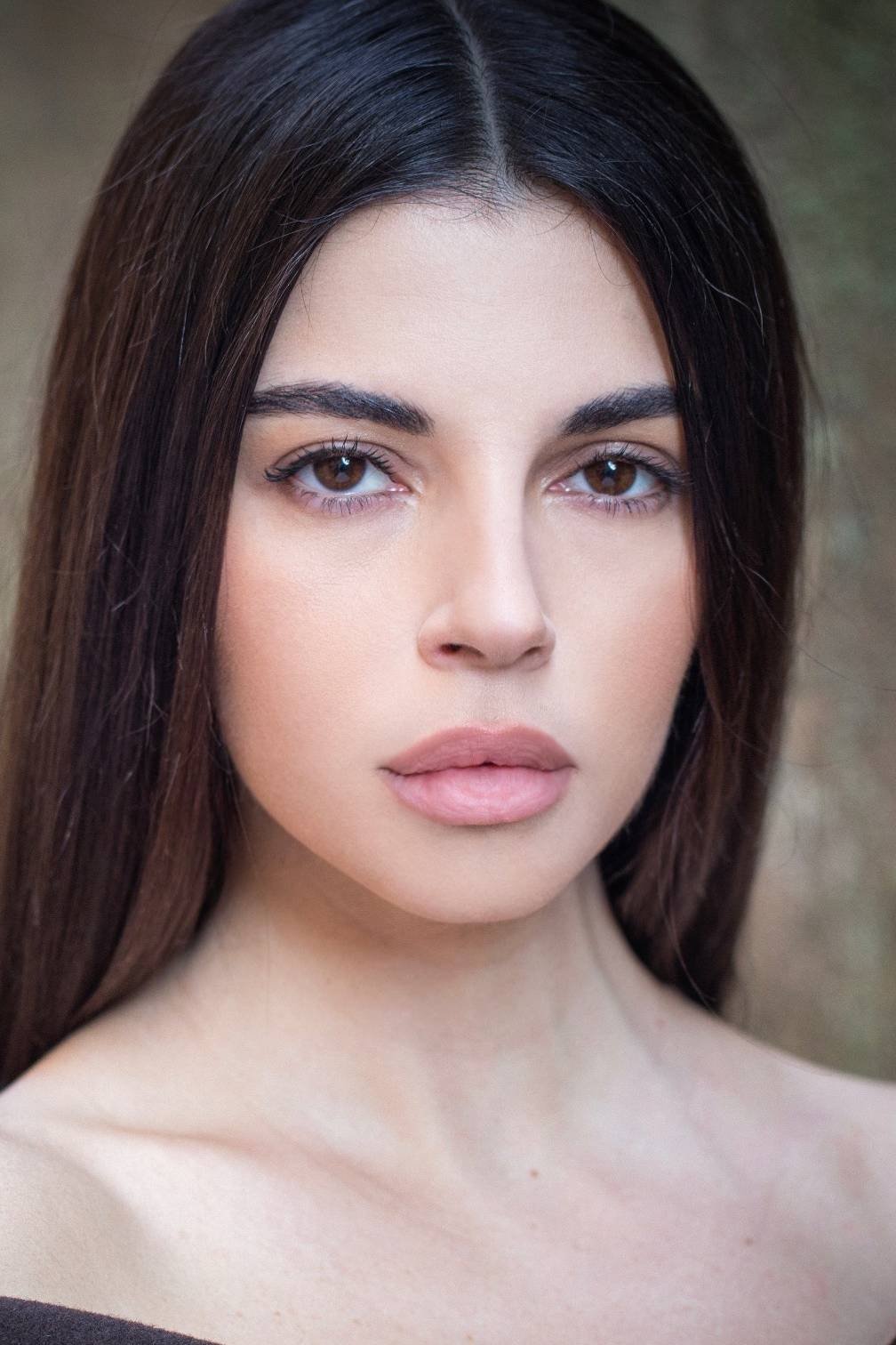 Ilenia Calabrese backdrop