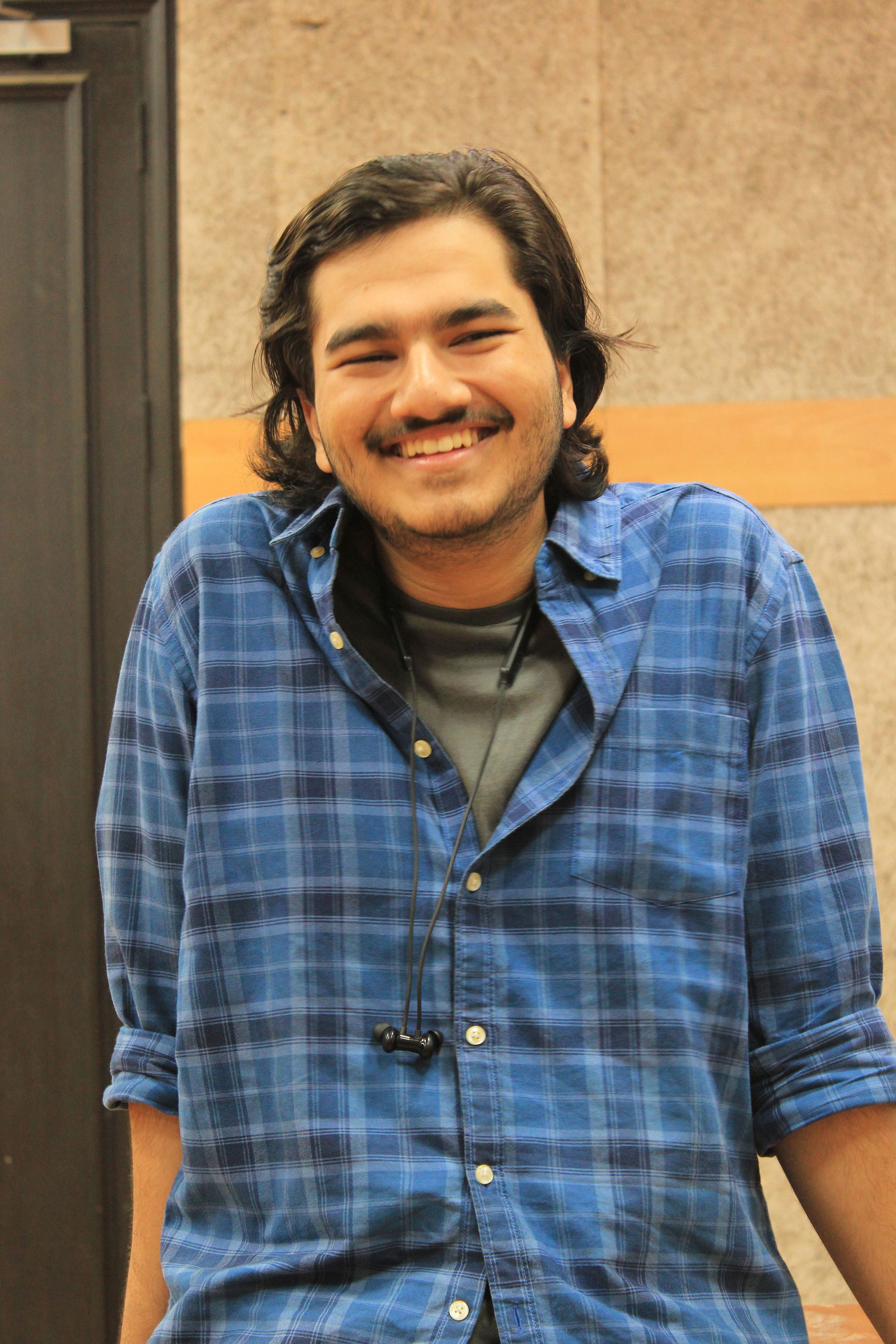 Arnav Dimri backdrop