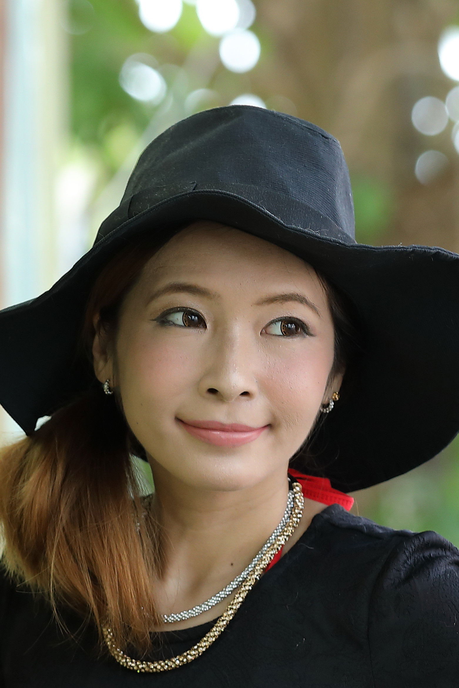 Makiyo Kawashima backdrop