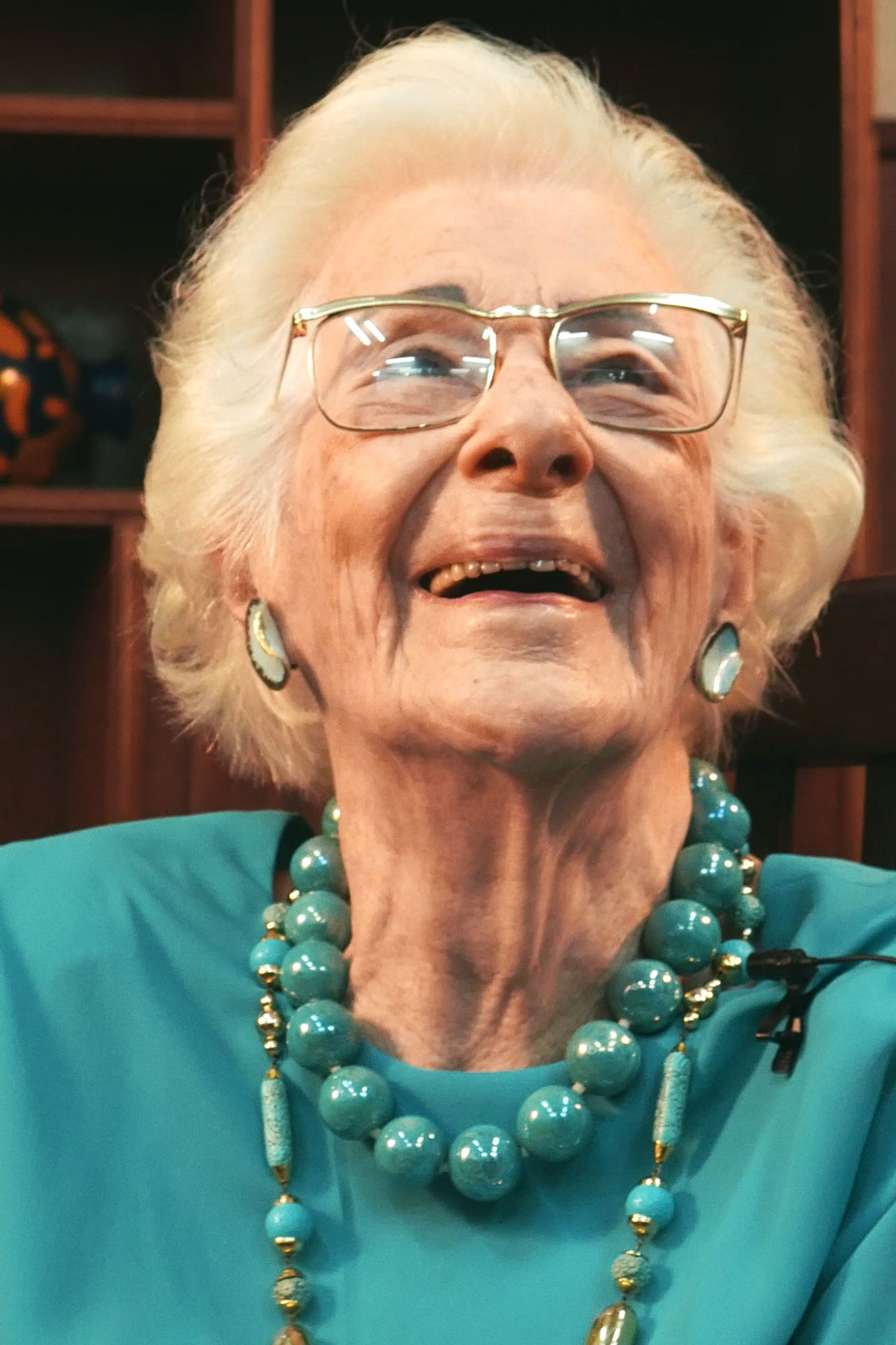 Zeny Soutto Mayor backdrop