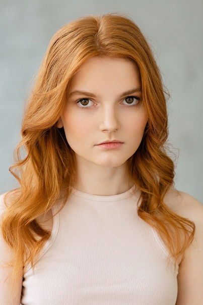 Alyona Budovich backdrop