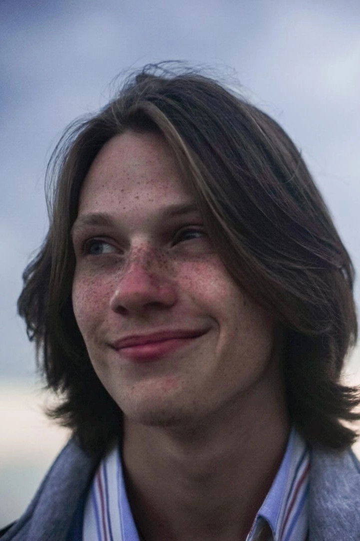 Alexander Drugalyov backdrop