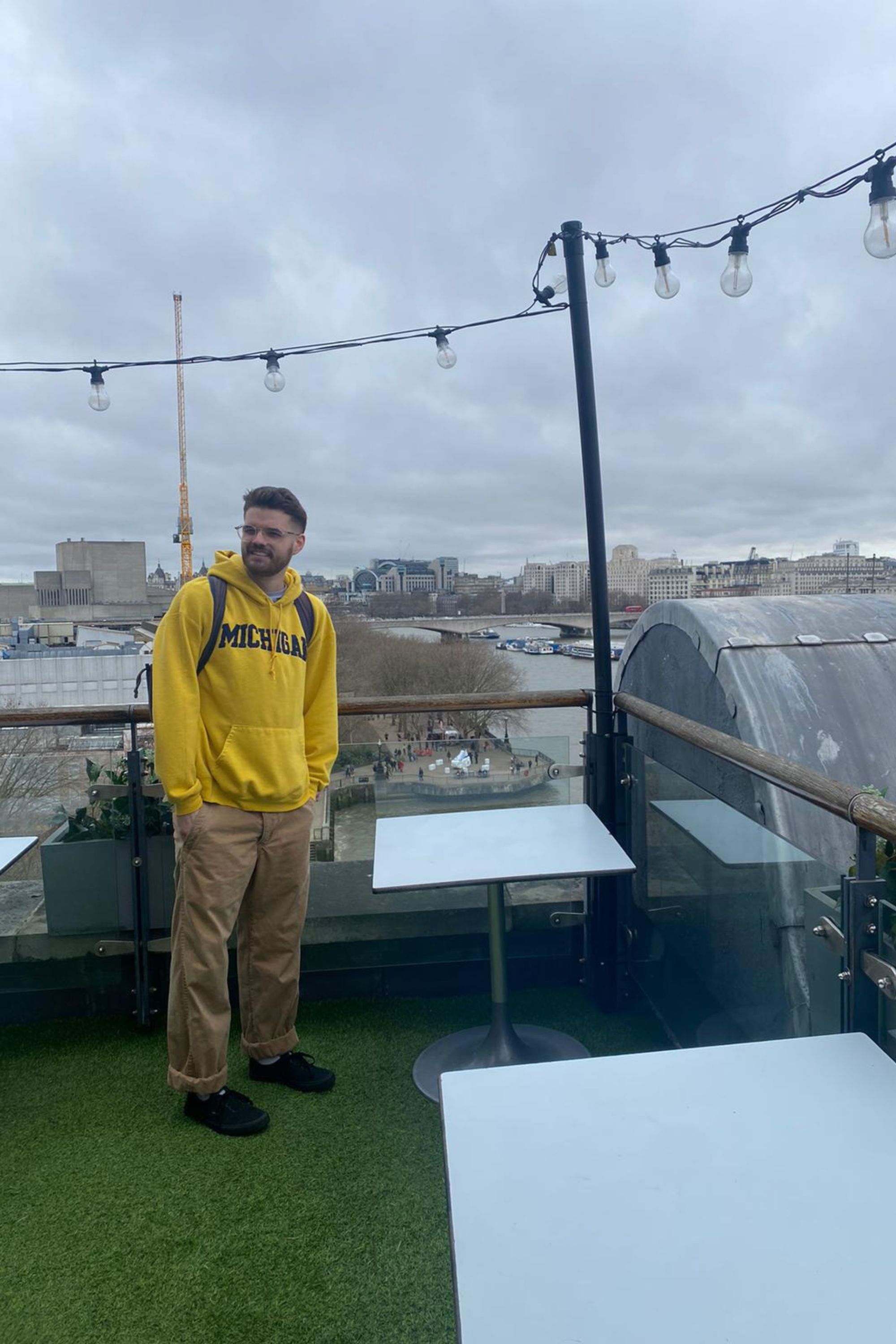 Caleb Thompson backdrop