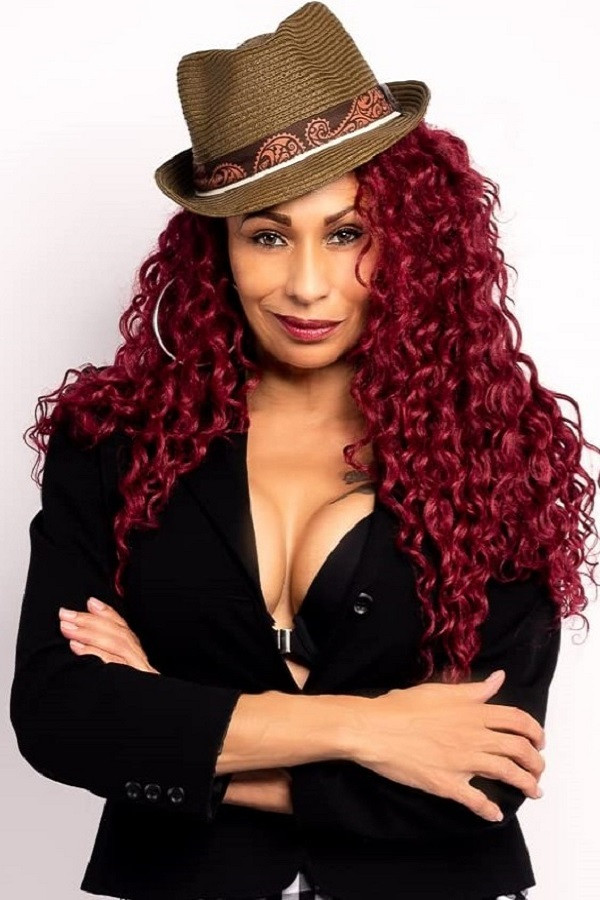 Staceye Beatty backdrop