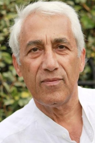 Dimitri Andreas backdrop