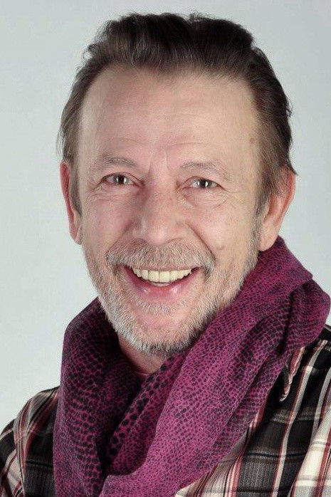 Andrey Nevraev backdrop