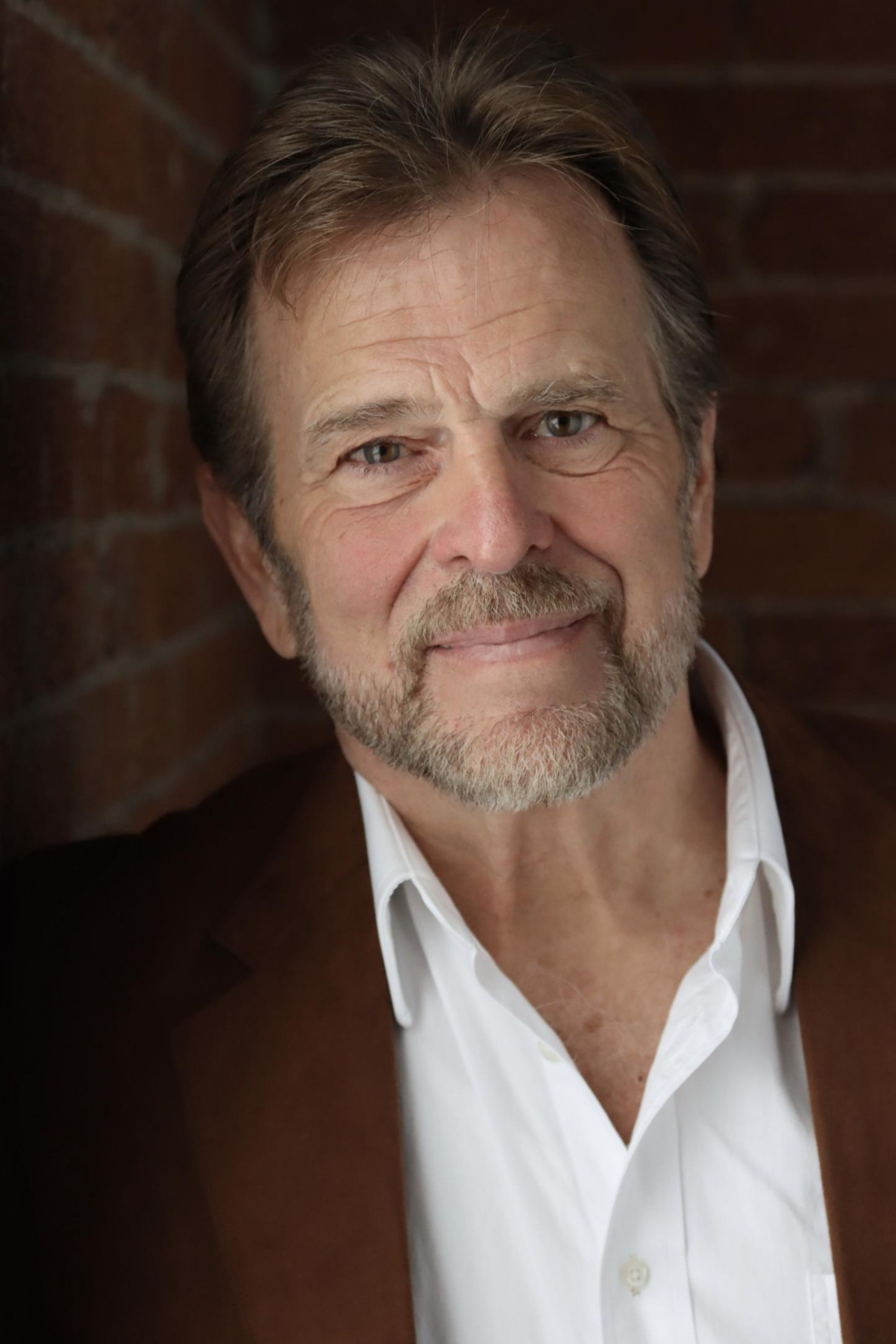 Link Lindquist backdrop